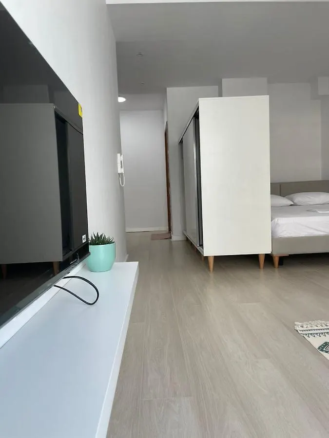 Seriani Dock Holiday Sarande
