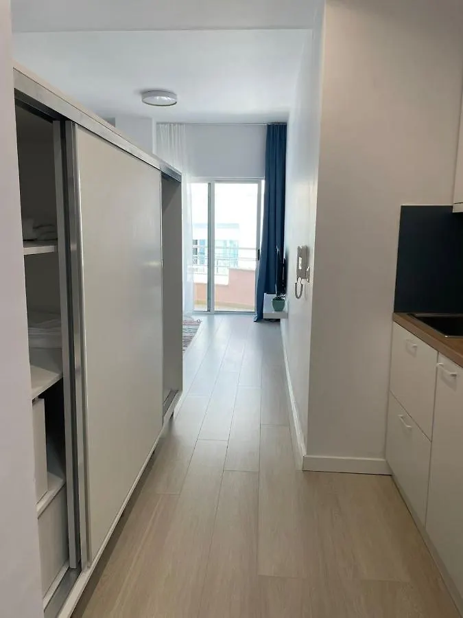 Seriani Dock Holiday Sarande 0*,
